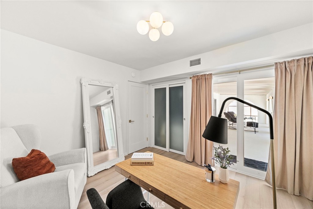 14727 Costa Mesa