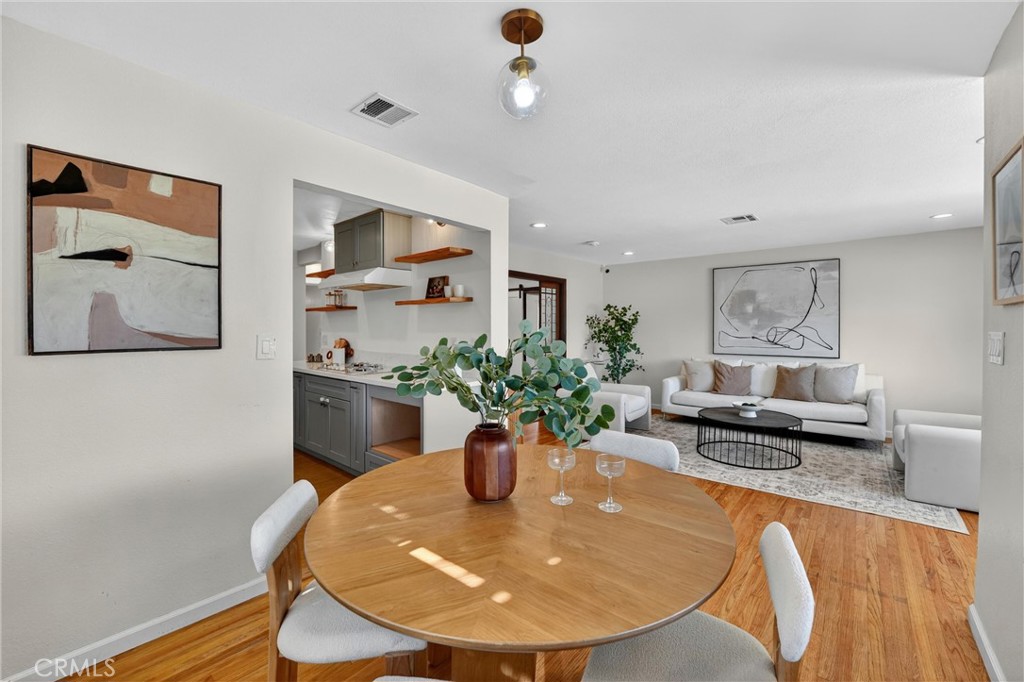 7926 Adams