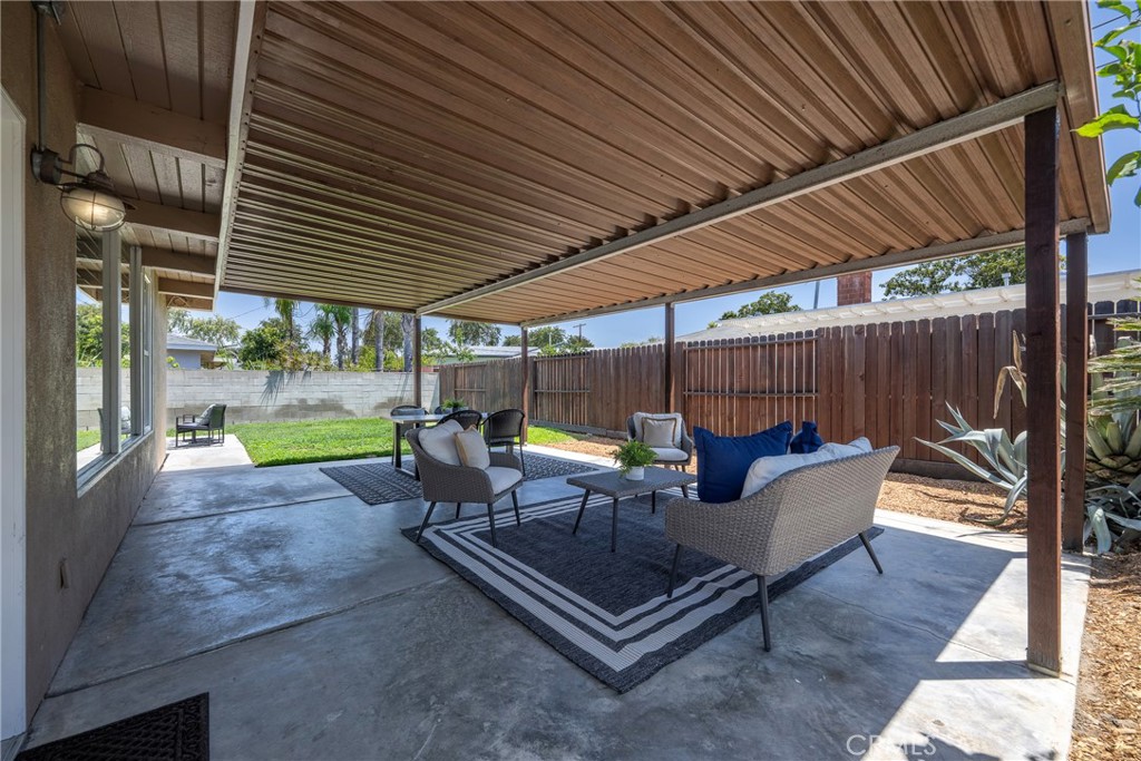 618 S Pine Drive