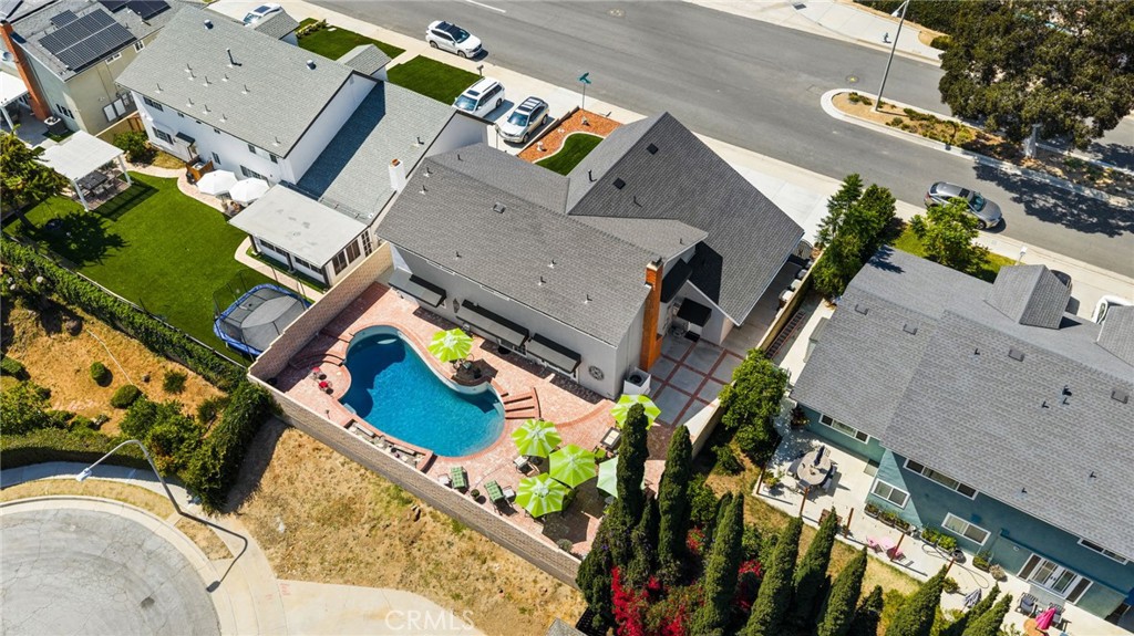 996 W Northwood Ave