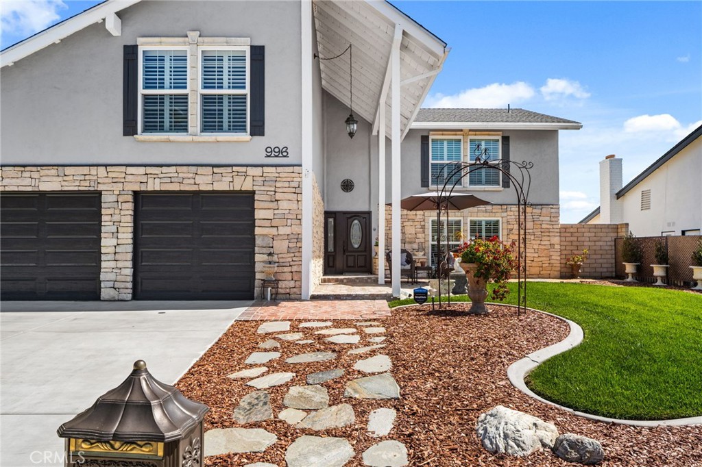 996 W Northwood Ave