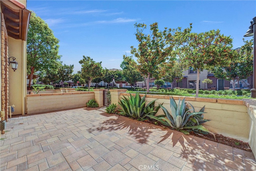 453 Estrella Lane