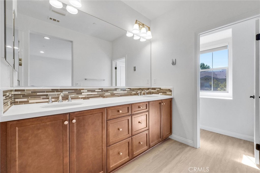 453 Estrella Lane