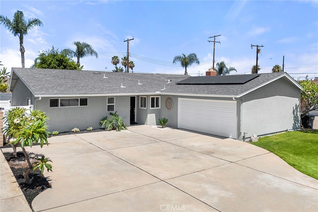 1260 N Sacramento