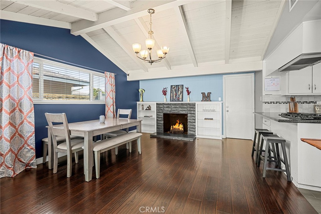 1260 N Sacramento