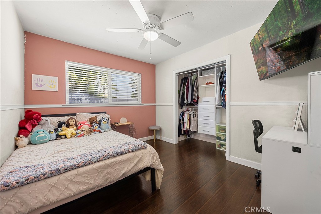 1260 N Sacramento