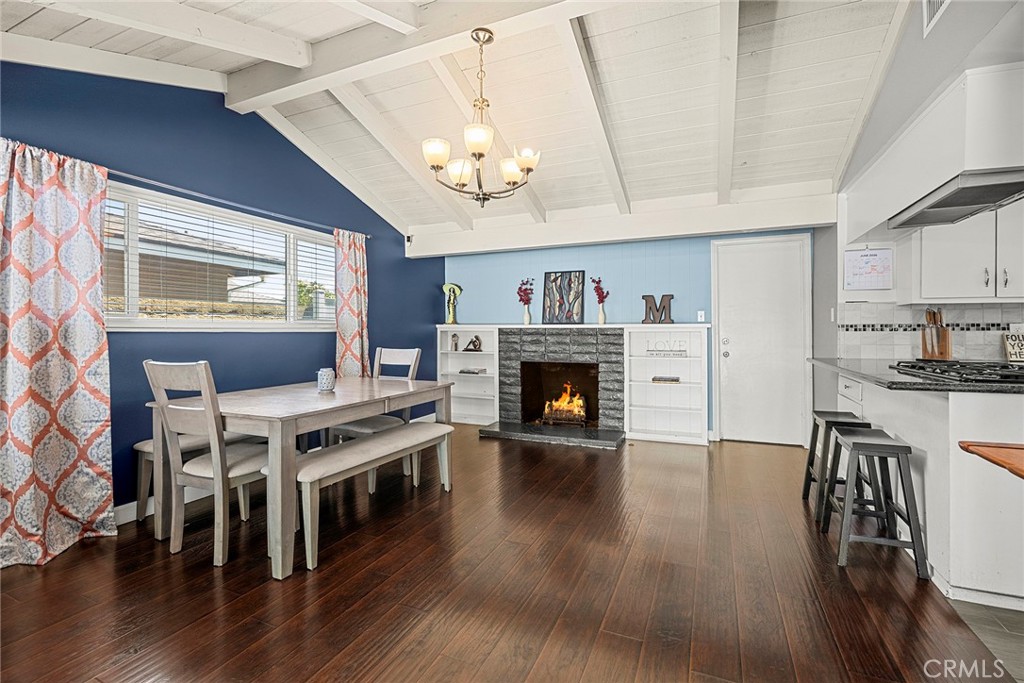 1260 N Sacramento