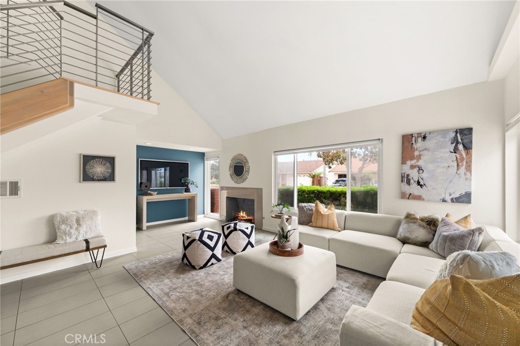 5317 Vista Del Mar