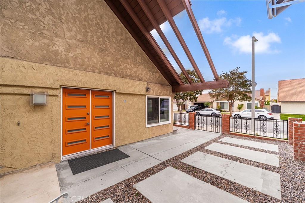 5317 Vista Del Mar