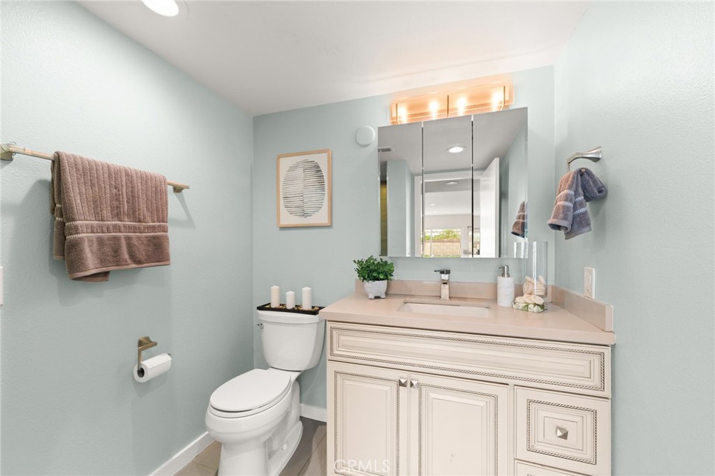 5317 Vista Del Mar
