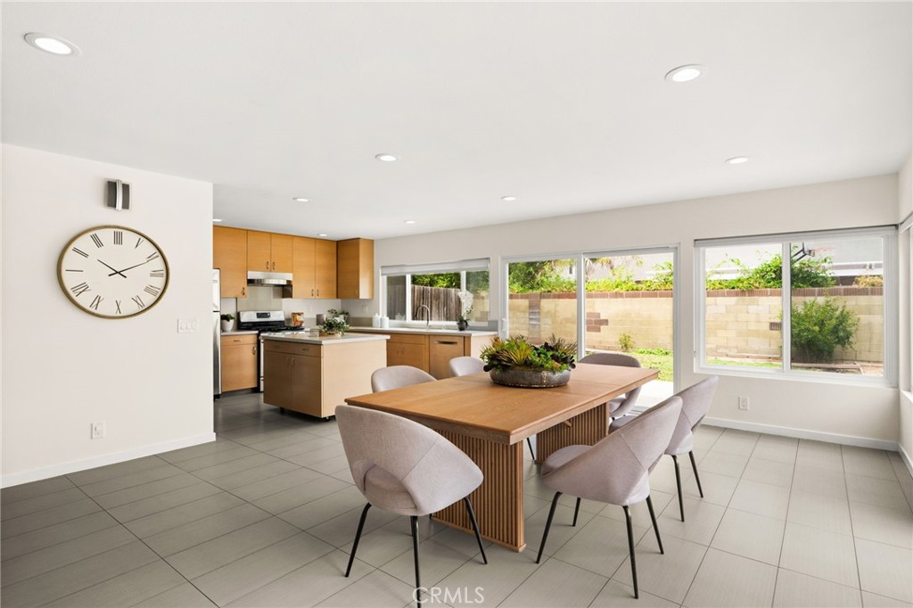 5317 Vista Del Mar
