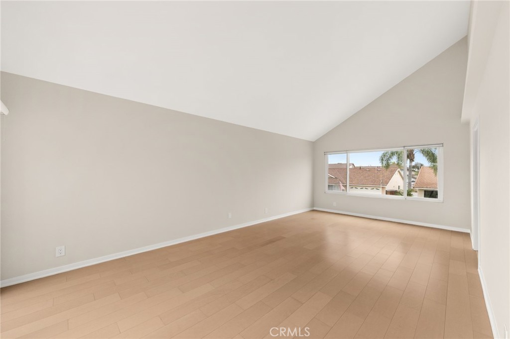 5317 Vista Del Mar