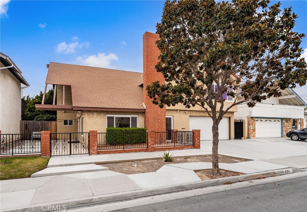 5317 Vista Del Mar