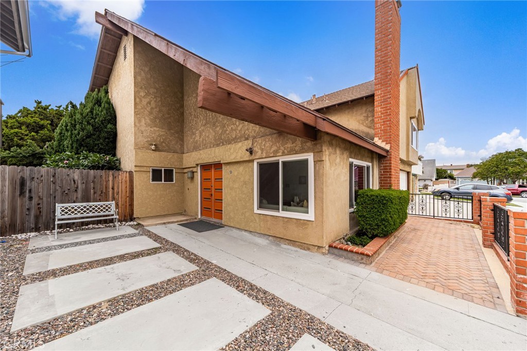 5317 Vista Del Mar