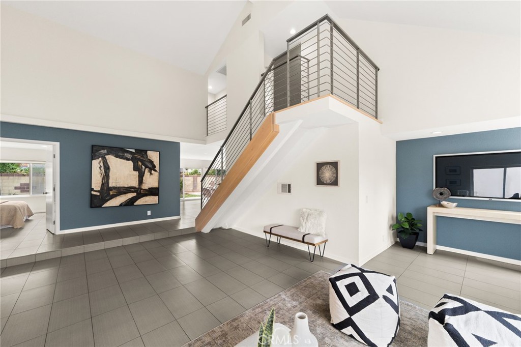 5317 Vista Del Mar