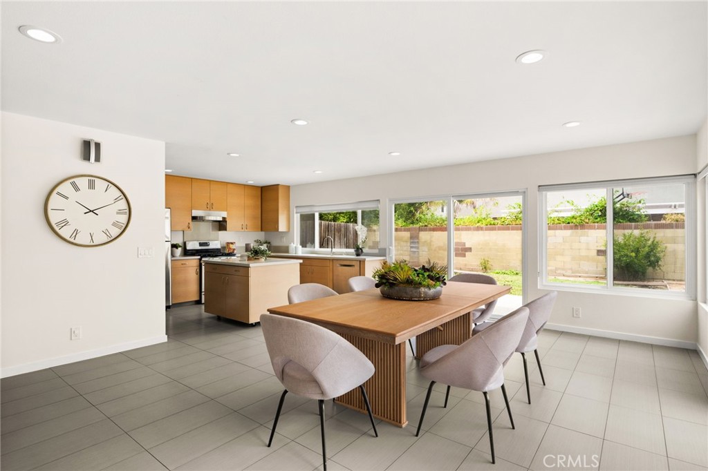 5317 Vista Del Mar