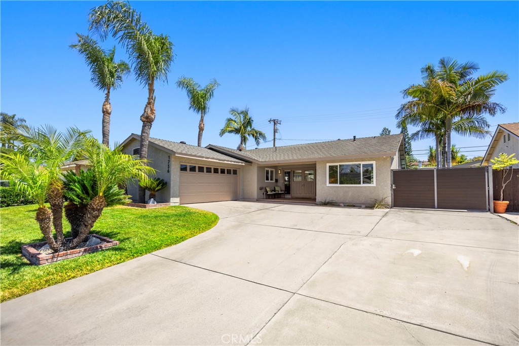 1736 Evergreen