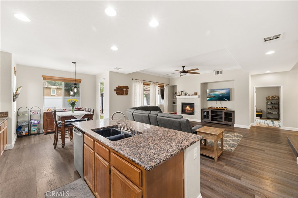 33796 Verbena Avenue