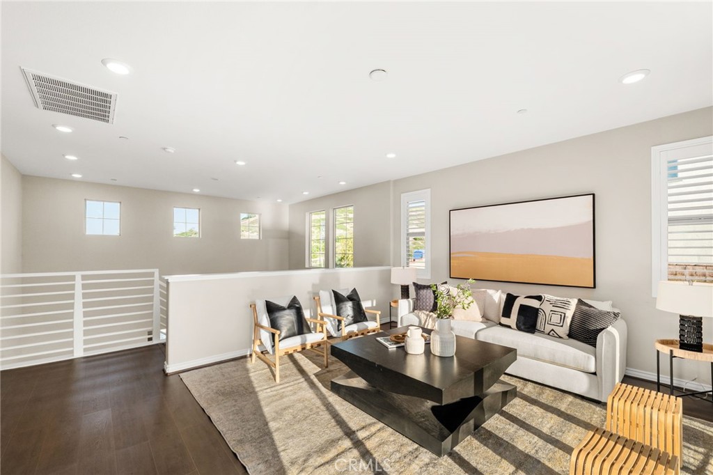 2413 Sierra Bella Drive
