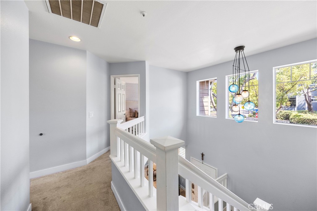 406 E. Center St.