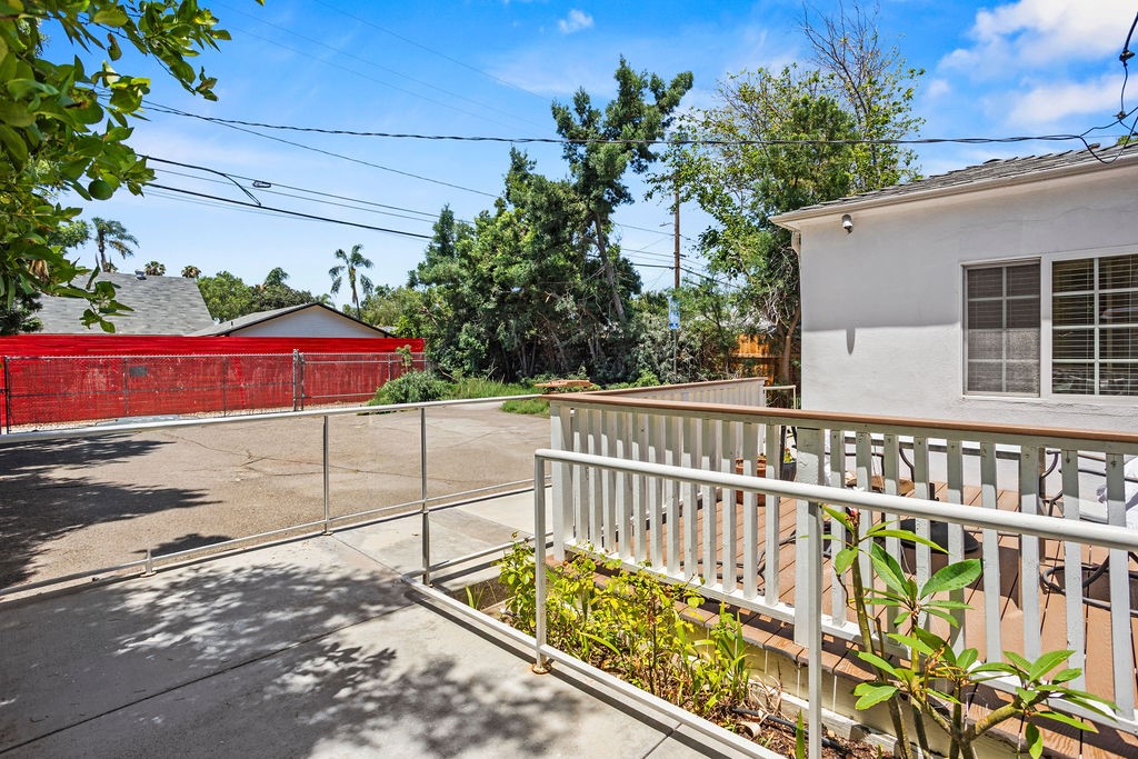 607 N Anaheim Boulevard