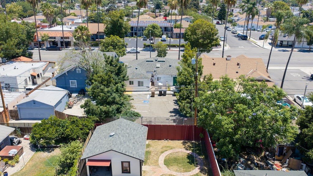 607 N Anaheim Boulevard