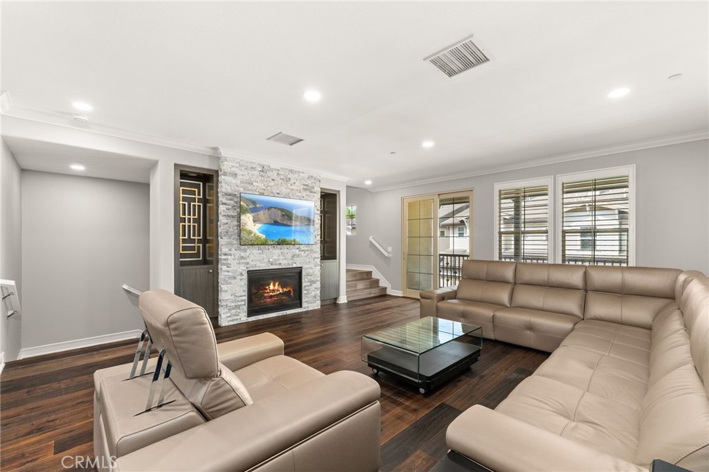 18627 Clubhouse Drive