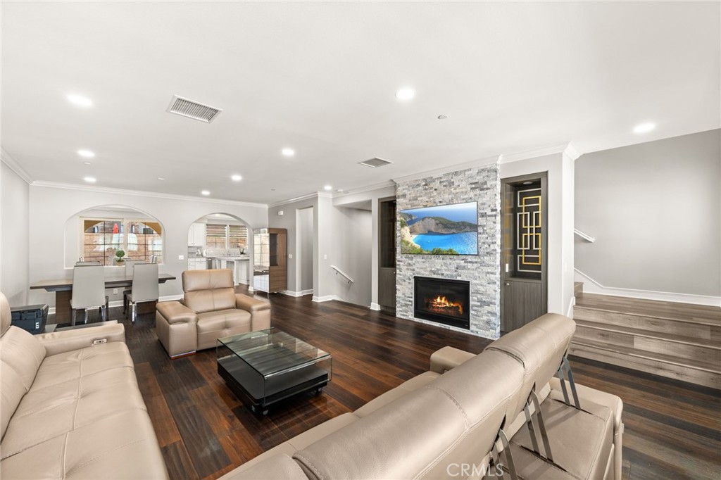 18627 Clubhouse Drive