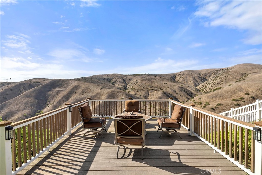 4890 Green Crest