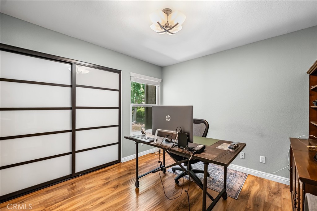 1315 Albariza Drive 5