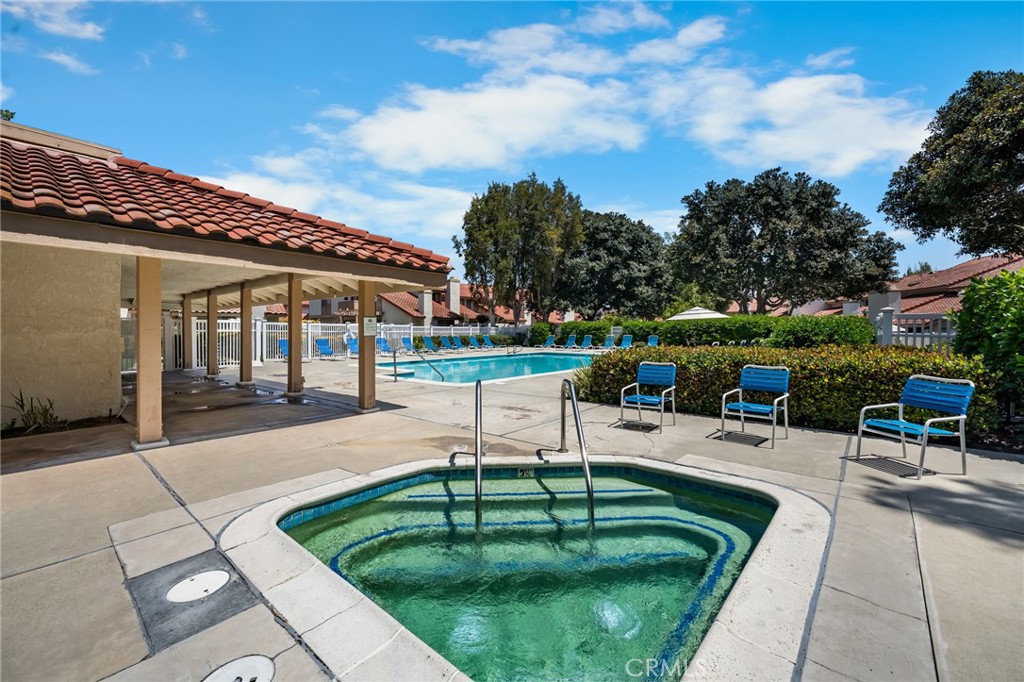 1315 Albariza Drive 5