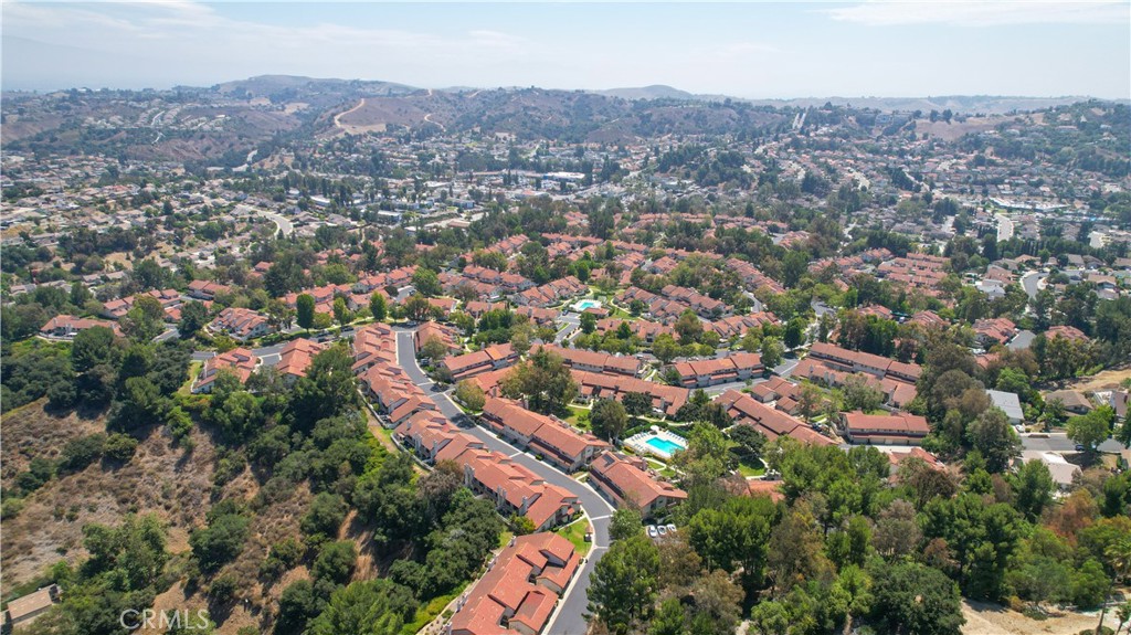 1315 Albariza Drive 5