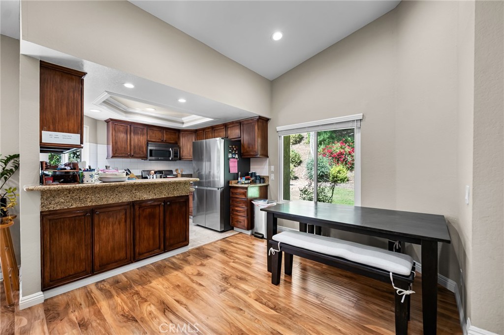 1315 Albariza Drive 5