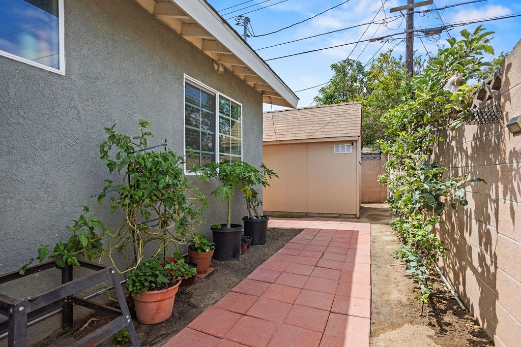 6700 Lassen Drive