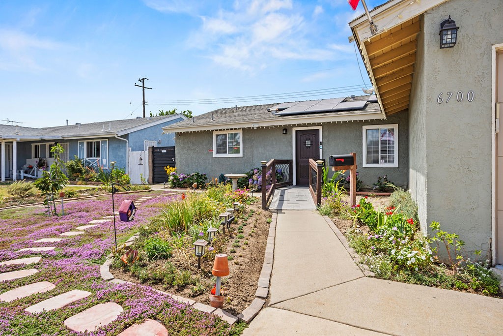 6700 Lassen Drive