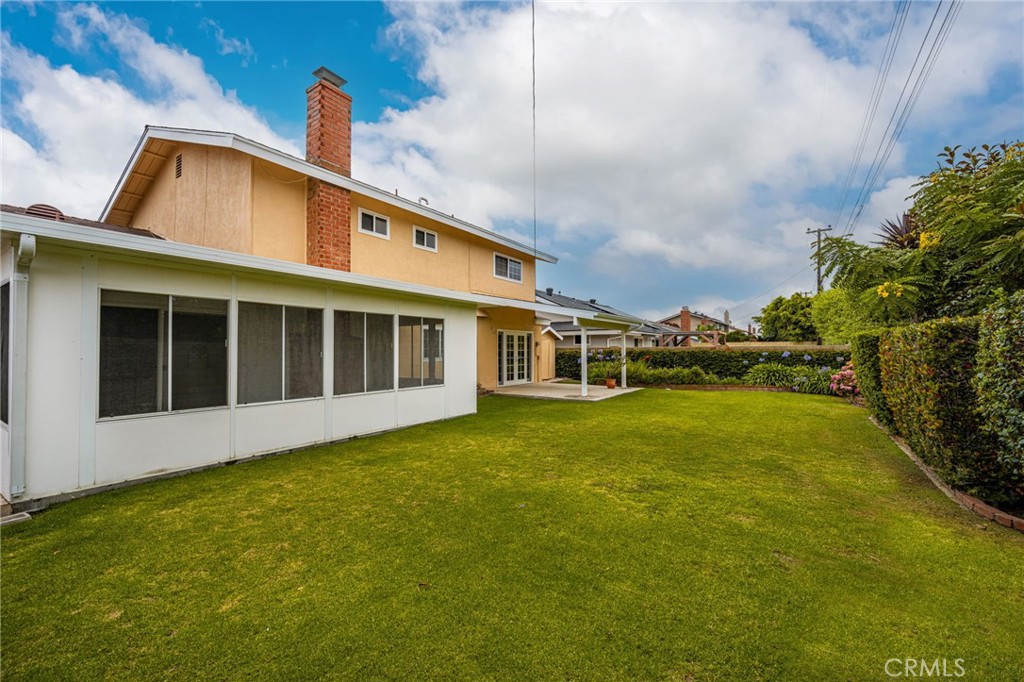 5242 Loyola