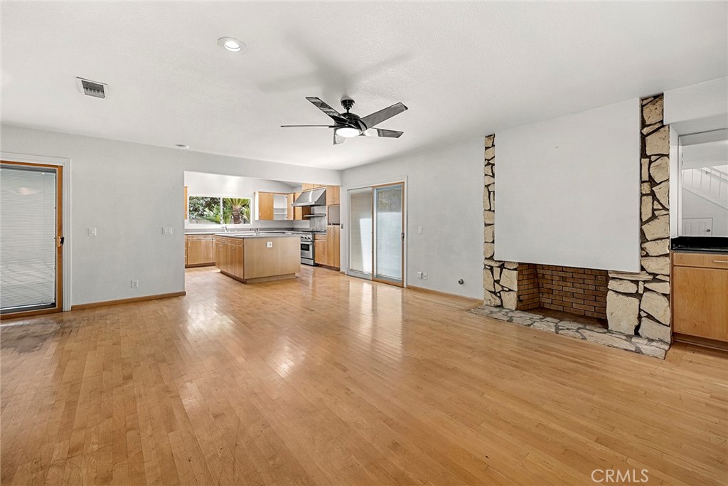 5812 Crestview