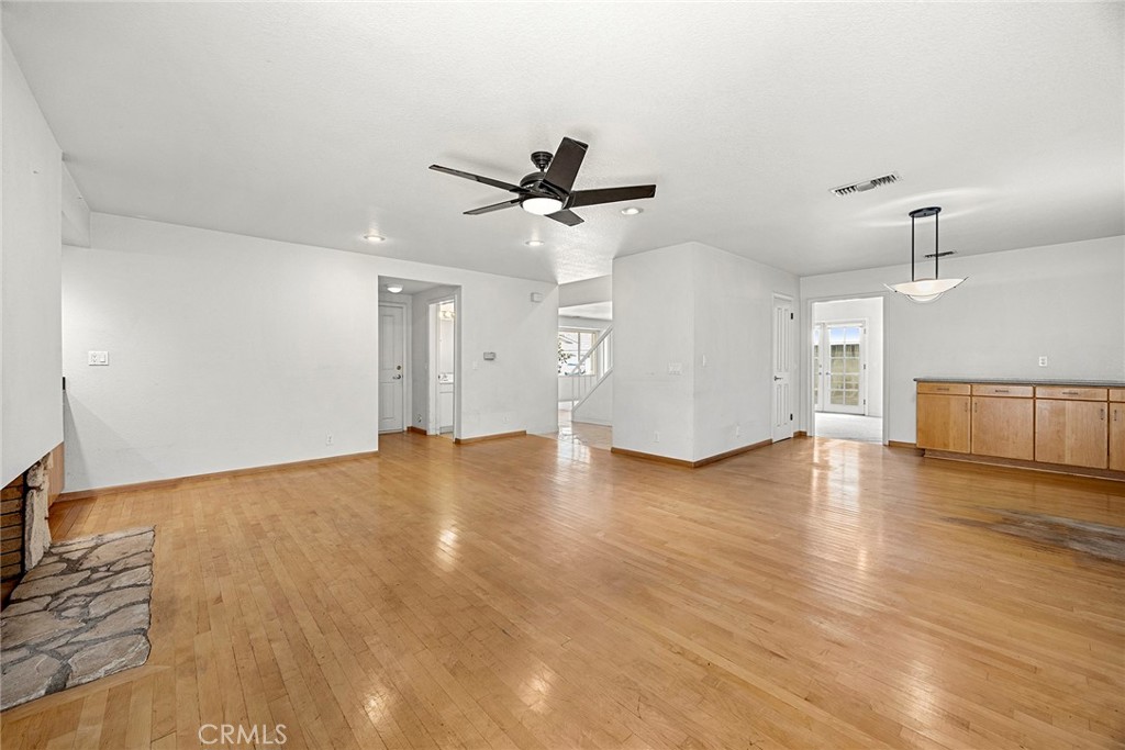5812 Crestview