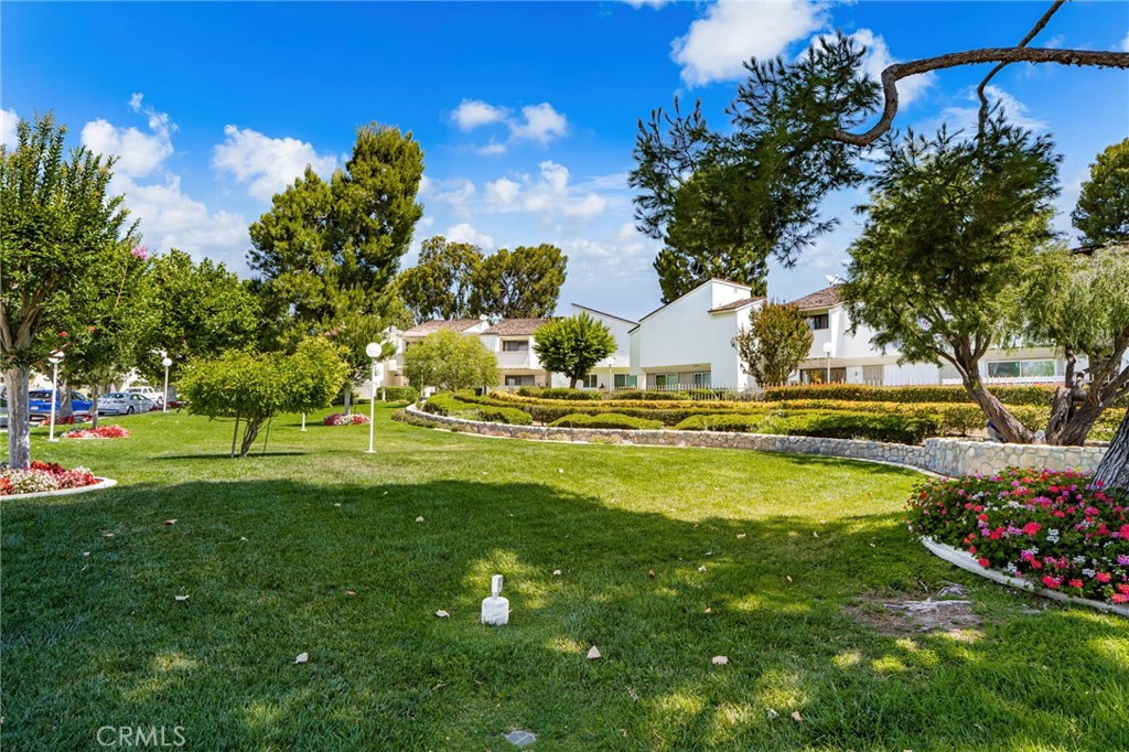 512 Butte Court