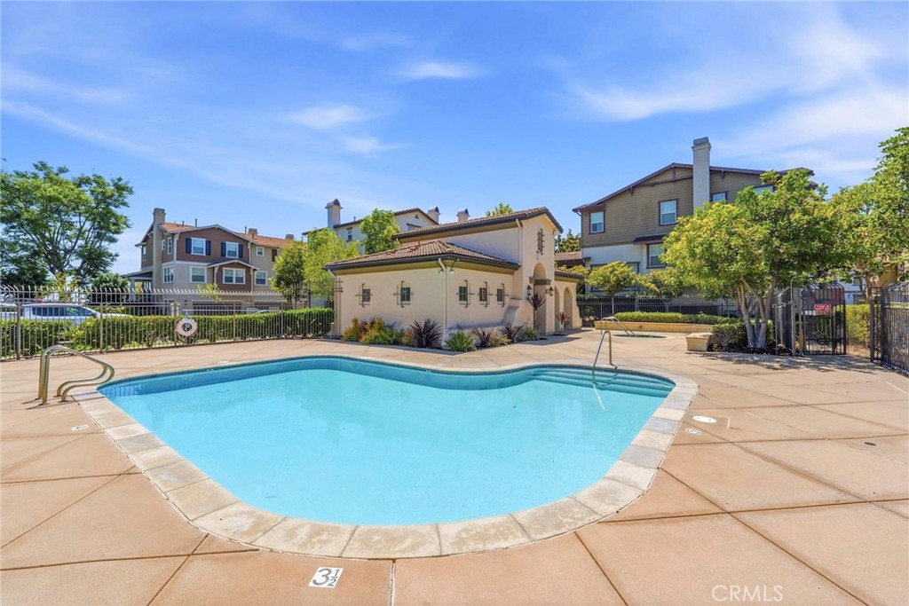 2043 Owens Drive