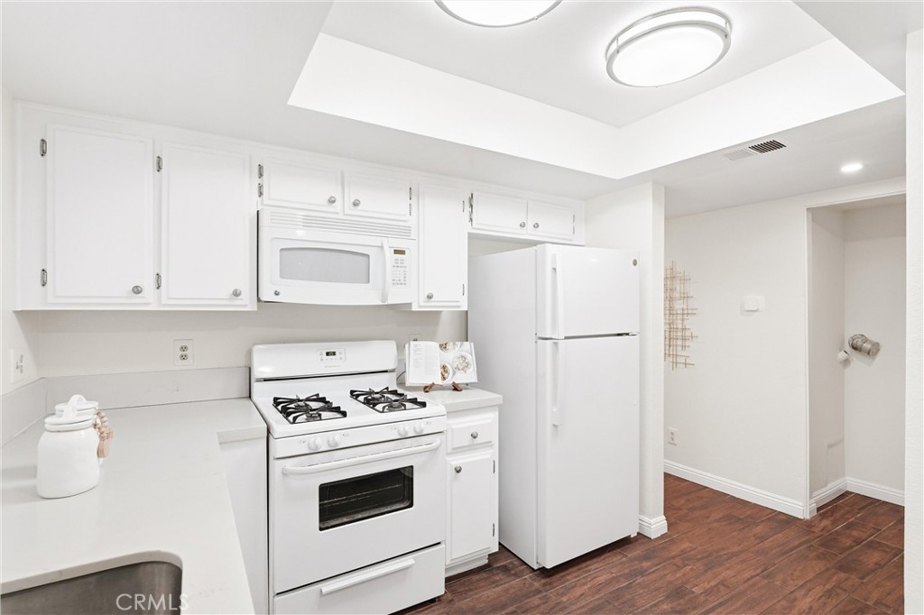 4201 West 5th Street 105