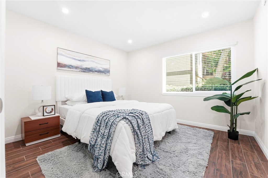 4201 West 5th Street 105
