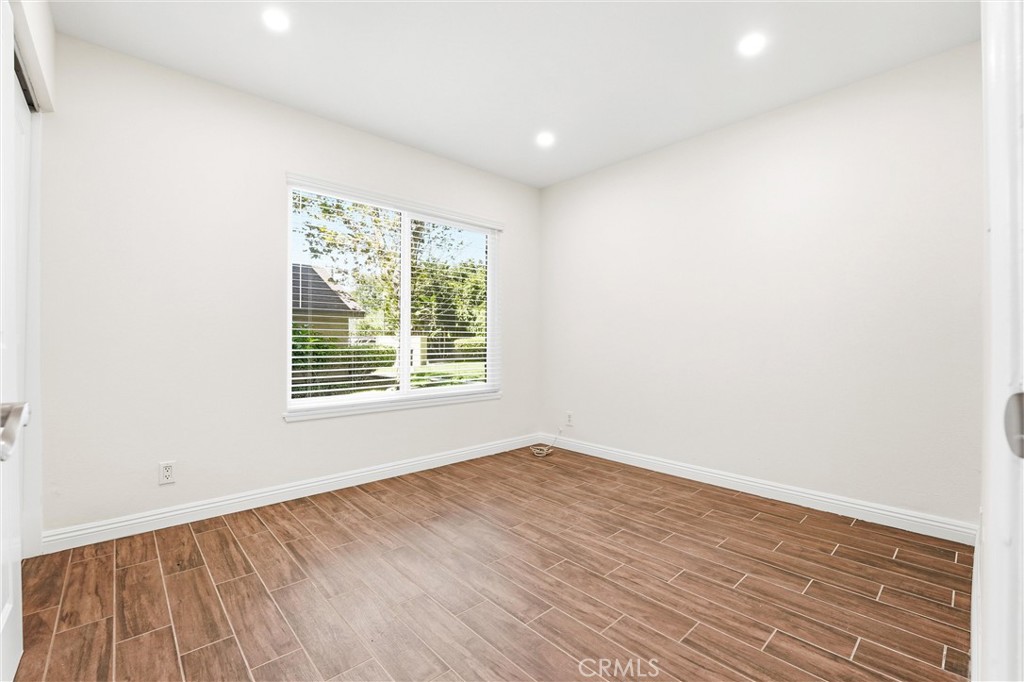 4201 West 5th Street 105