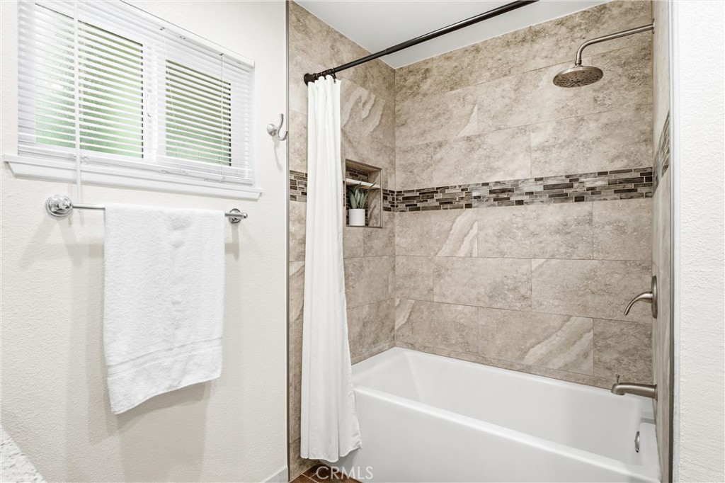 4201 West 5th Street 105