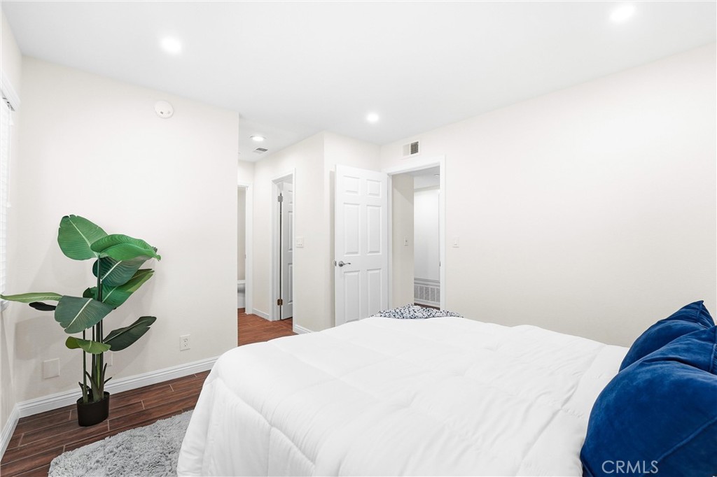 4201 West 5th Street 105