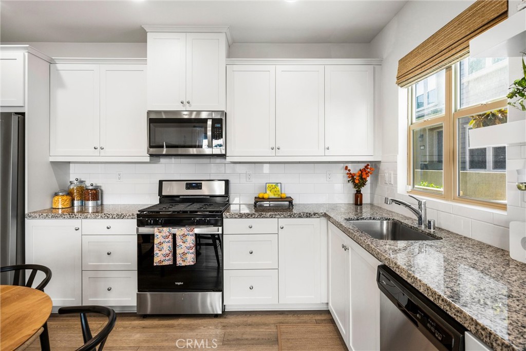 12302 Fruitwood