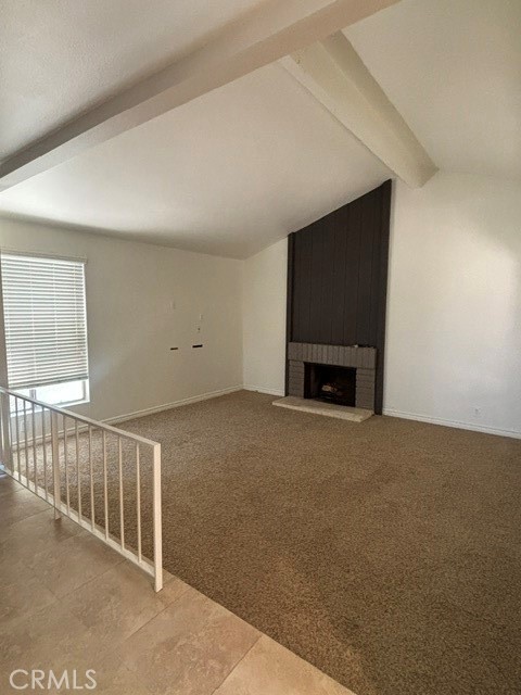 7083 E Shorecrest