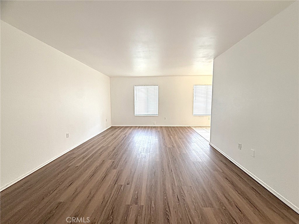 30 E Blueridge