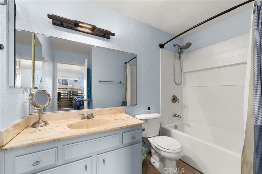 12591 Westminster Avenue 115