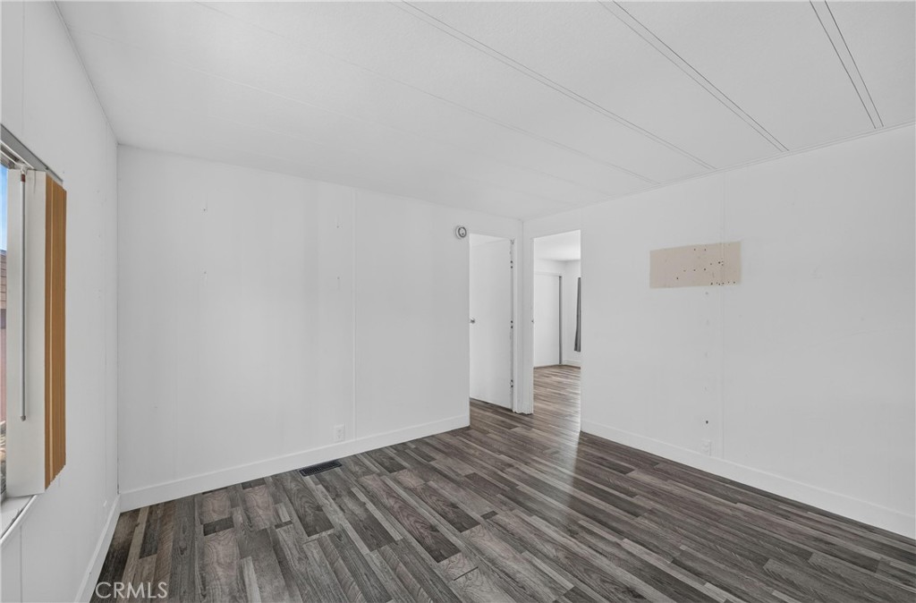 9080 Bloomfield 84